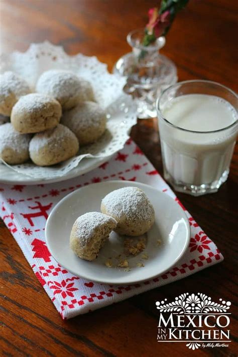 mexican-wedding-cookies-recipe-mexico-in-my-kitchen image