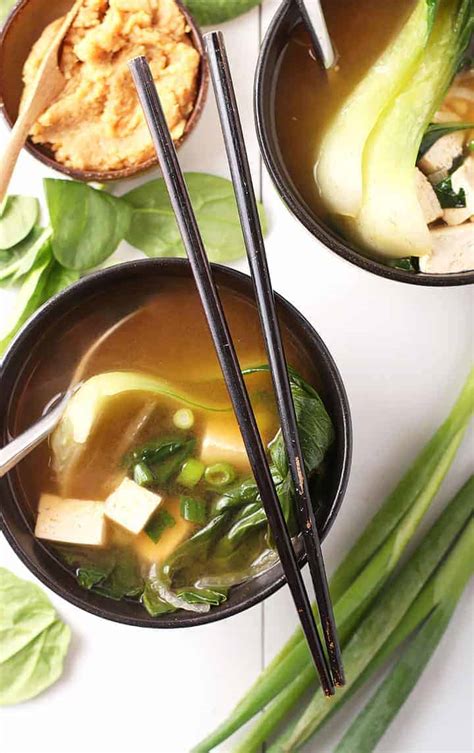 10-minute-miso-soup-with-tofu-my-darling-vegan image
