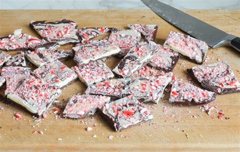 marbled-peppermint-bark-once-upon-a-chef image