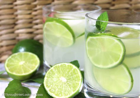 old-fashioned-fresh-squeezed-limeade image