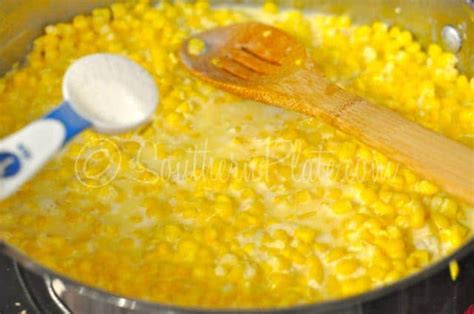 easy-creamed-corn-southern-plate image