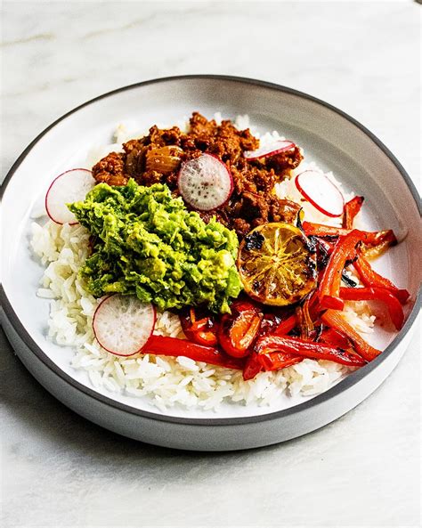 chorizo-burrito-bowl-with-charred-lime-tried-and image