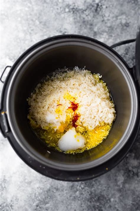 saffron-rice-stove-top-rice-cooker image