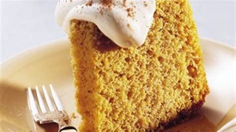 easy-pumpkin-cake-recipe-tablespooncom image