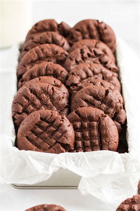 chocolate-peanut-butter-cookies-amandas-cookin image