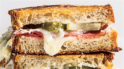 37-grilled-cheese-sandwich-recipes-tomato-soup-not-required image