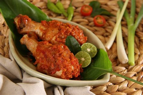 the-11-spiciest-dishes-in-indonesia-ranked-culture-trip image