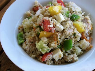 quinoa-garden-salad-traditionalcookingschoolcom image