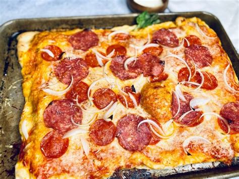 double-stuffed-pizza-recipe-by-marvelous-munch image