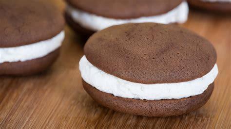 20-whoopie-pie-recipes-thatll-actually-make-you image