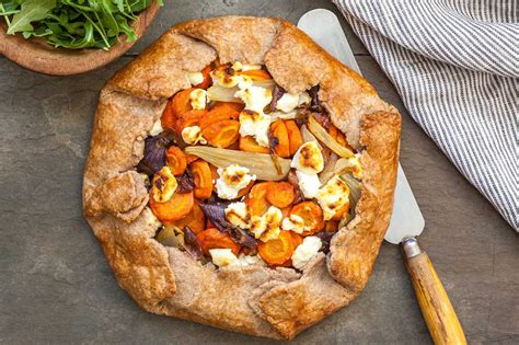 easy-vegetable-tart-with-carrots-fennel-and-chvre image