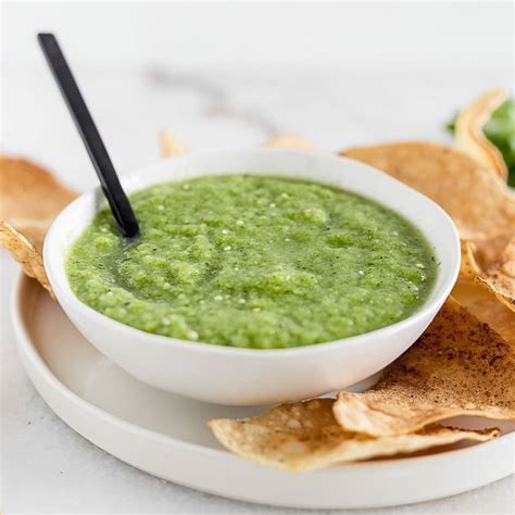 hatch-chile-salsa-verde-lively-table image
