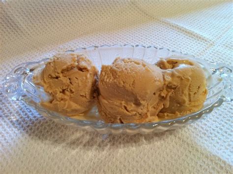 homemade-peanut-butter-ice-cream-recipe-vintage image