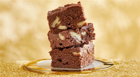 cold-pack-cheese-fudge-recipe-wisconsin-cheese image