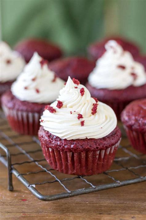 vegan-red-velvet-cupcakes-veggie-desserts image