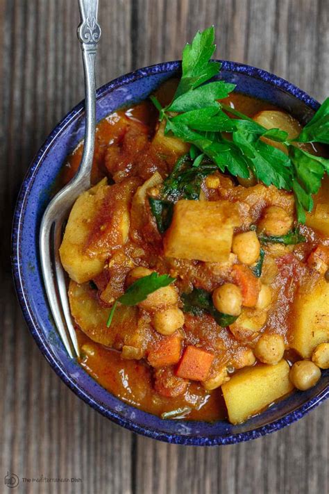 easy-moroccan-vegetable-tagine-recipe-the image