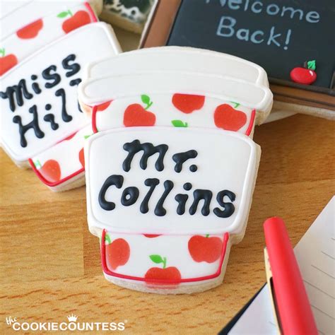 4-easy-back-to-school-cookie-ideas-for-teachers image