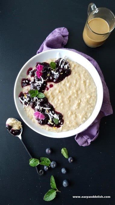 guilt-free-blueberry-coconut-oatmeal-pudding-easy image