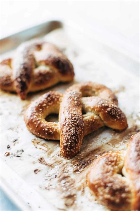 basic-soft-pretzels-recipe-pinch-of-yum image