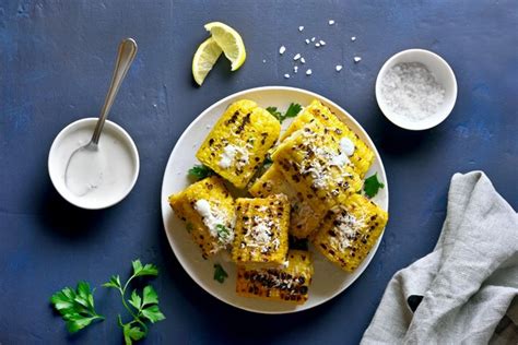 how-to-broil-corn-on-the-cob-livestrongcom image
