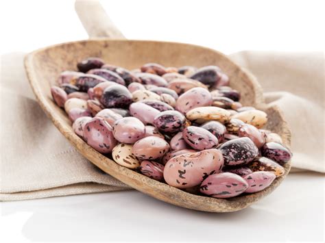 28-health-benefits-of-pinto-beans-1-plant-protein image
