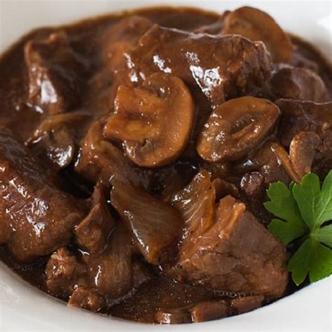 slow-cooker-simple-mushroom-beef-stew image