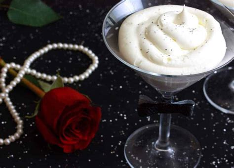 easy-white-chocolate-mousse-the-daring-gourmet image