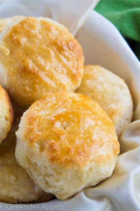 perfectly-flaky-buttermilk-biscuits-queenslee-apptit image