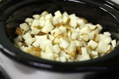 gluten-free-crock-pot-potato-soup-katrina-runs-for-food image