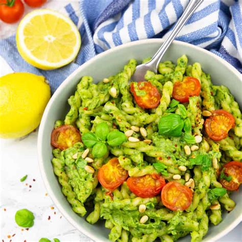avocado-pasta-sauce-vegan-heaven image