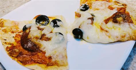 quick-and-delicious-pizza-with-a-tortilla-crust-fun image