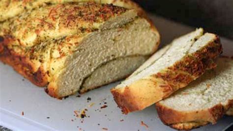 braided-pesto-bread-recipe-tablespooncom image