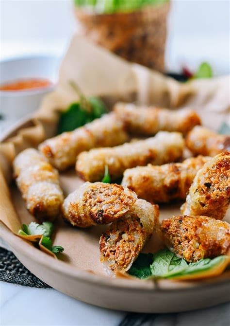 cha-gio-vietnamese-fried-spring-rolls-home-the image