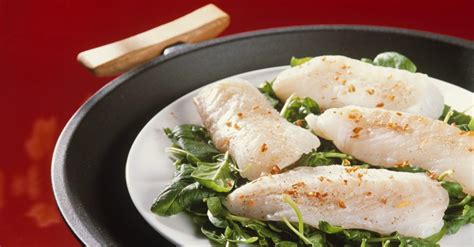 steamed-fish-on-spinach-recipe-eat-smarter-usa image