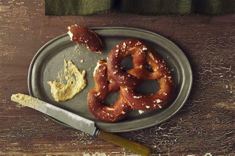 pennsylvania-dutch-hard-pretzels-recipe-bakepedia image