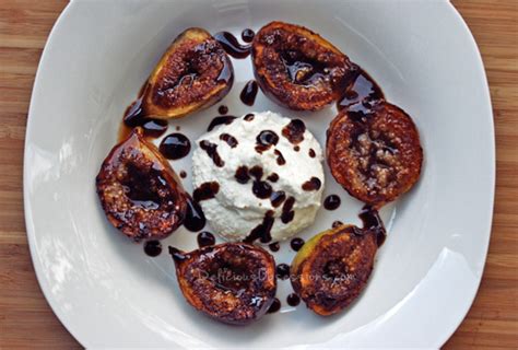 orange-honey-balsamic-glazed-figs-with-ricotta image