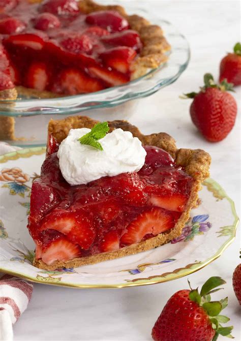 strawberry-pie-preppy-kitchen image