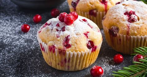 11-christmas-muffins-easy-recipes-insanely-good image