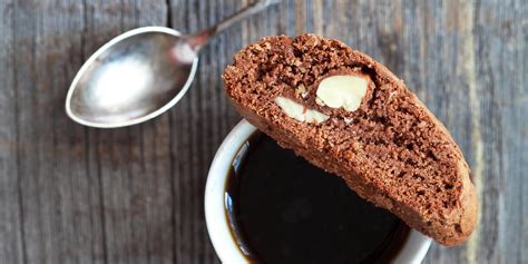 chocolate-almond-biscotti-recipe-zero-calorie image