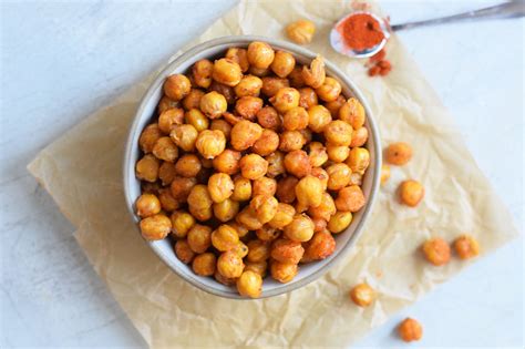 these-crispy-spiced-chickpeas-are-so-snackable-the image