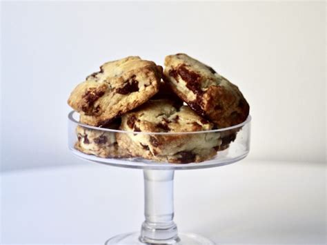 honey-and-fig-cinnamon-scones-honest-cooking image