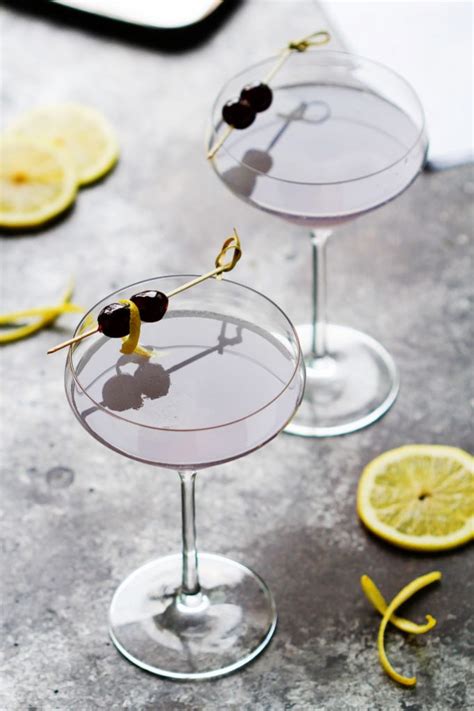 classic-aviation-gin-cocktail-recipe-the-best-platings image