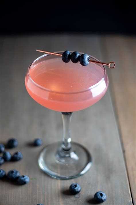 blueberry-martini-recipe-kitchen-swagger image