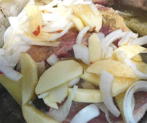 slow-cooker-pork-chops-with-apples-and-onions image