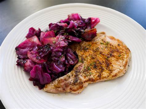 sweet-and-sour-red-cabbage-the-eat-more-food image