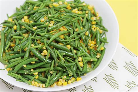 sauted-haricots-verts-with-fresh-corn-food-style image