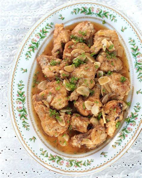 spanish-garlic-chicken-pollo-al-ajillo-umami-days image