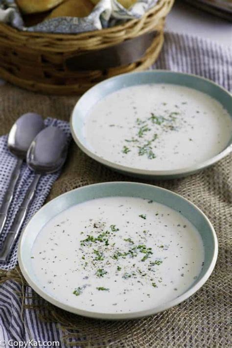 grandmas-old-fashioned-potato-soup-copykat image
