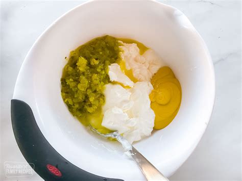 best-creamy-potato-salad-easy-to-make-moms image