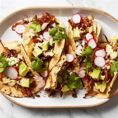 the-best-vegetarian-tacos-start-with-crispy-pulled image